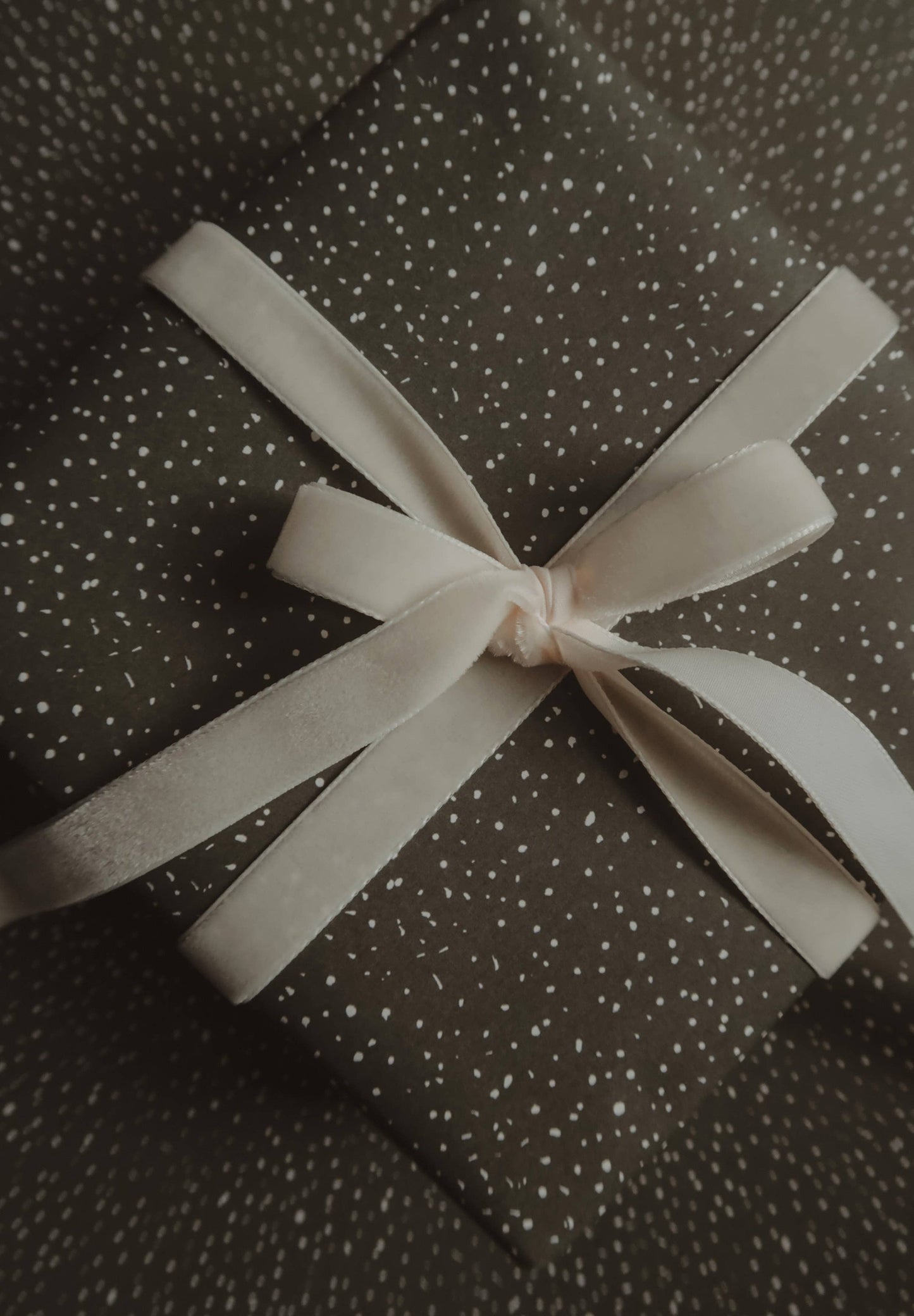 Velvet ribbon PURE WHITE length 2,5m/width 16mm