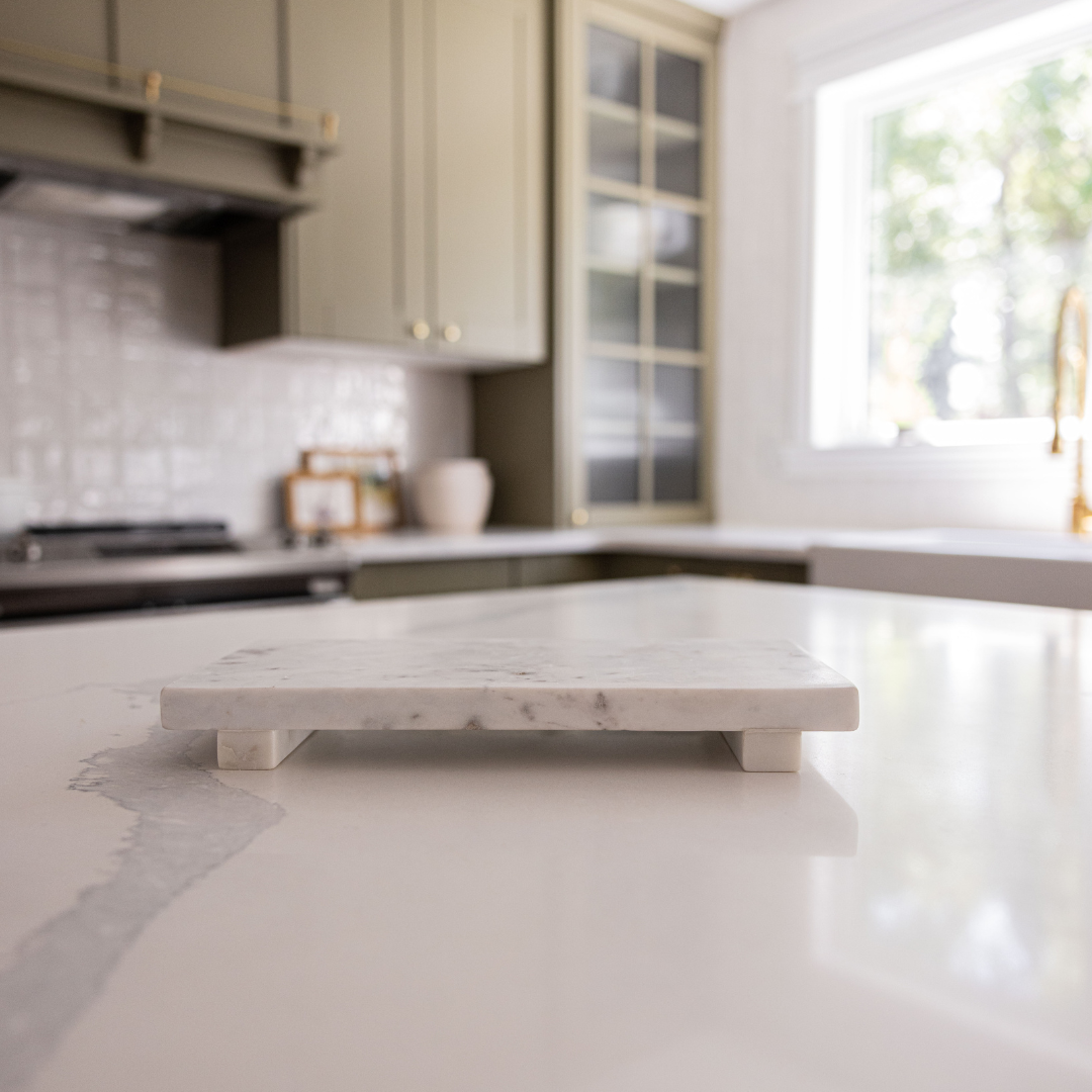 White Marble Trivet Riser - Magnolia Lane co. Home + Garden + Gift