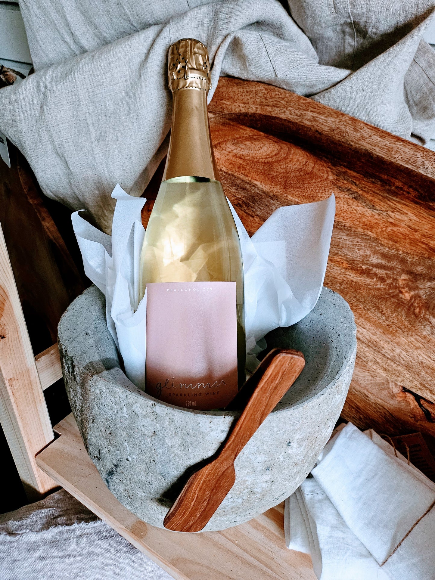 Glimmer Sparkling Wine + Stone Wine Bucket GIFT | Non Alcoholic