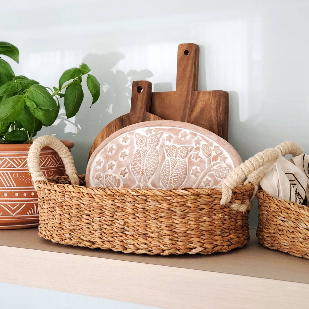 Handmade Bread Warmer & Wicker Basket - Owl Oval