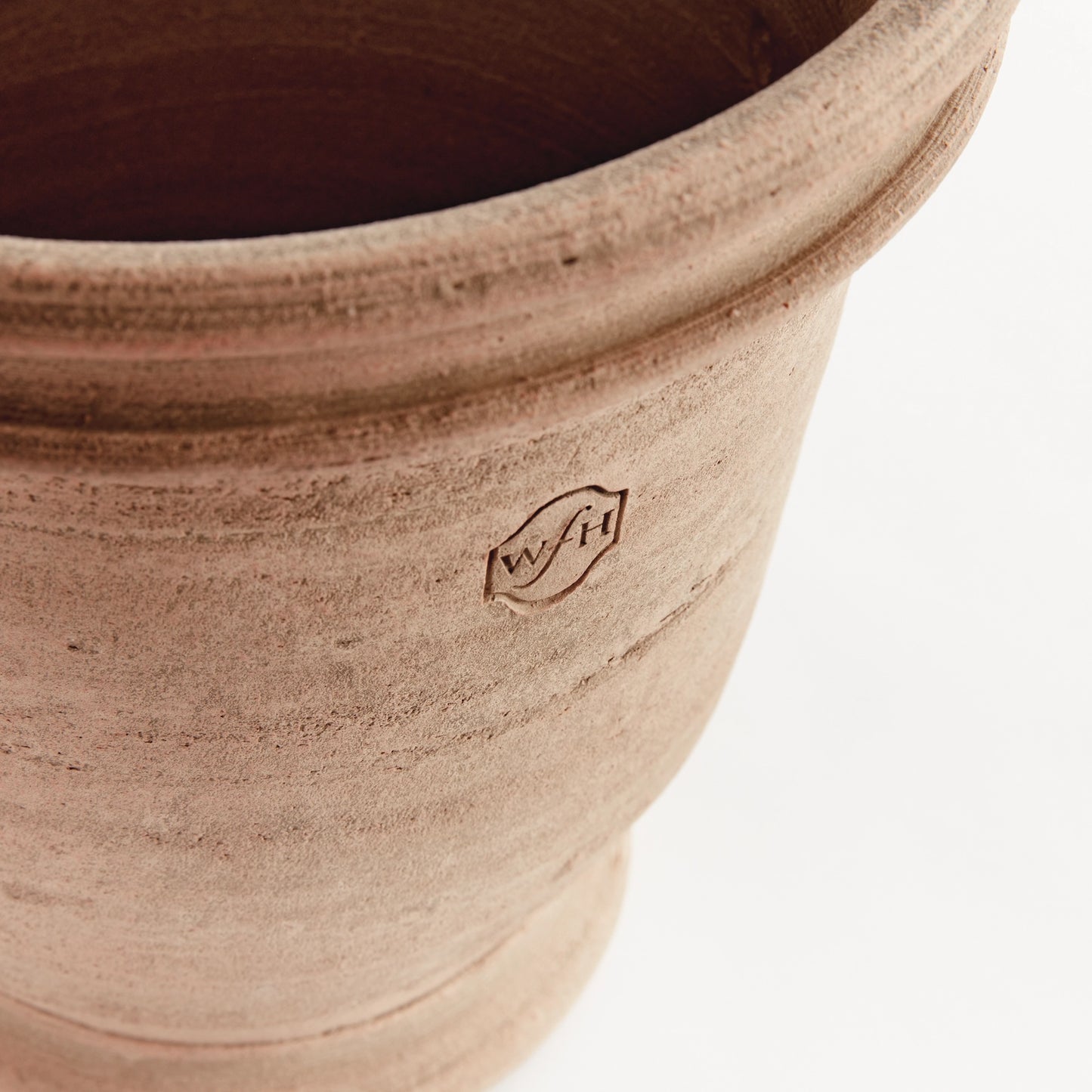 Wakefield Handmade Dryden Pot #6 | Tan