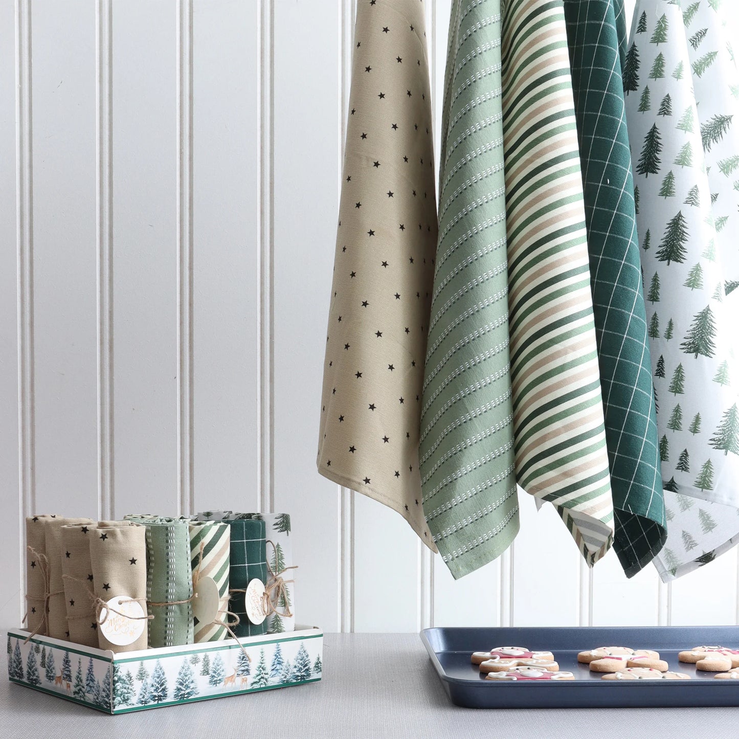 Winter Green Single Kitchen Towel Assorted