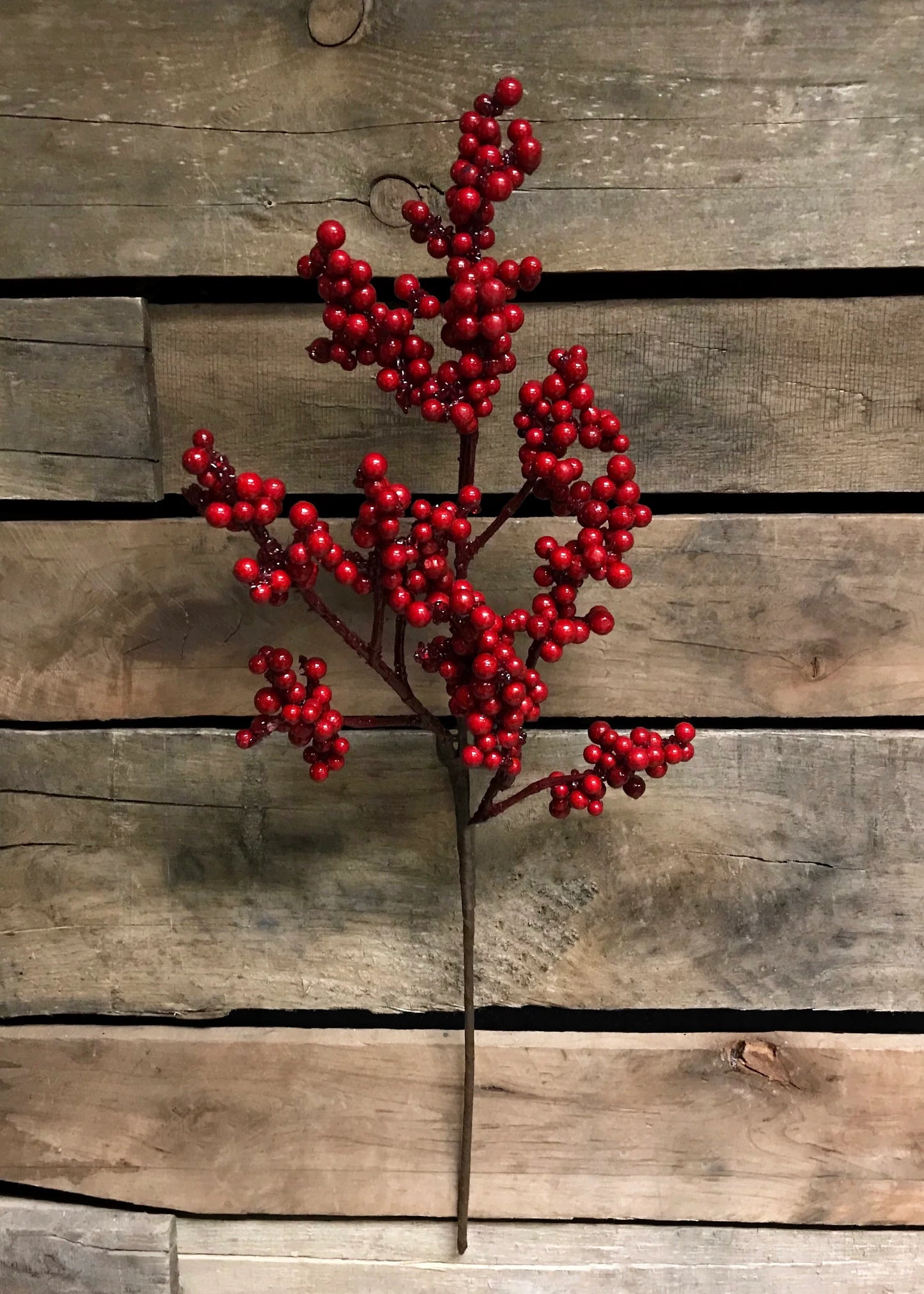 21" RED OUTDOOR BERRY SPRAY