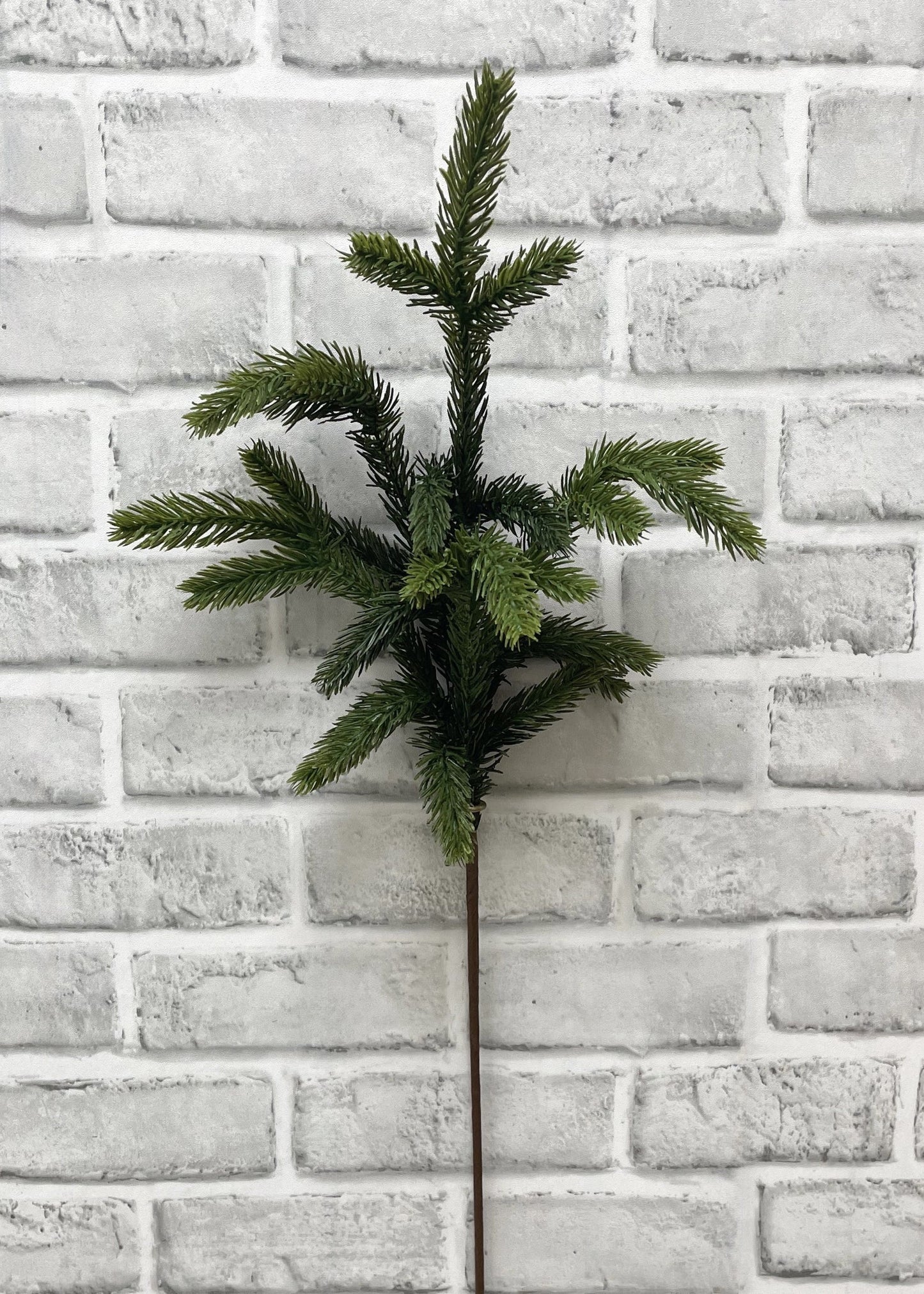 24" FRESH TOUCH SPRUCE SPRAY