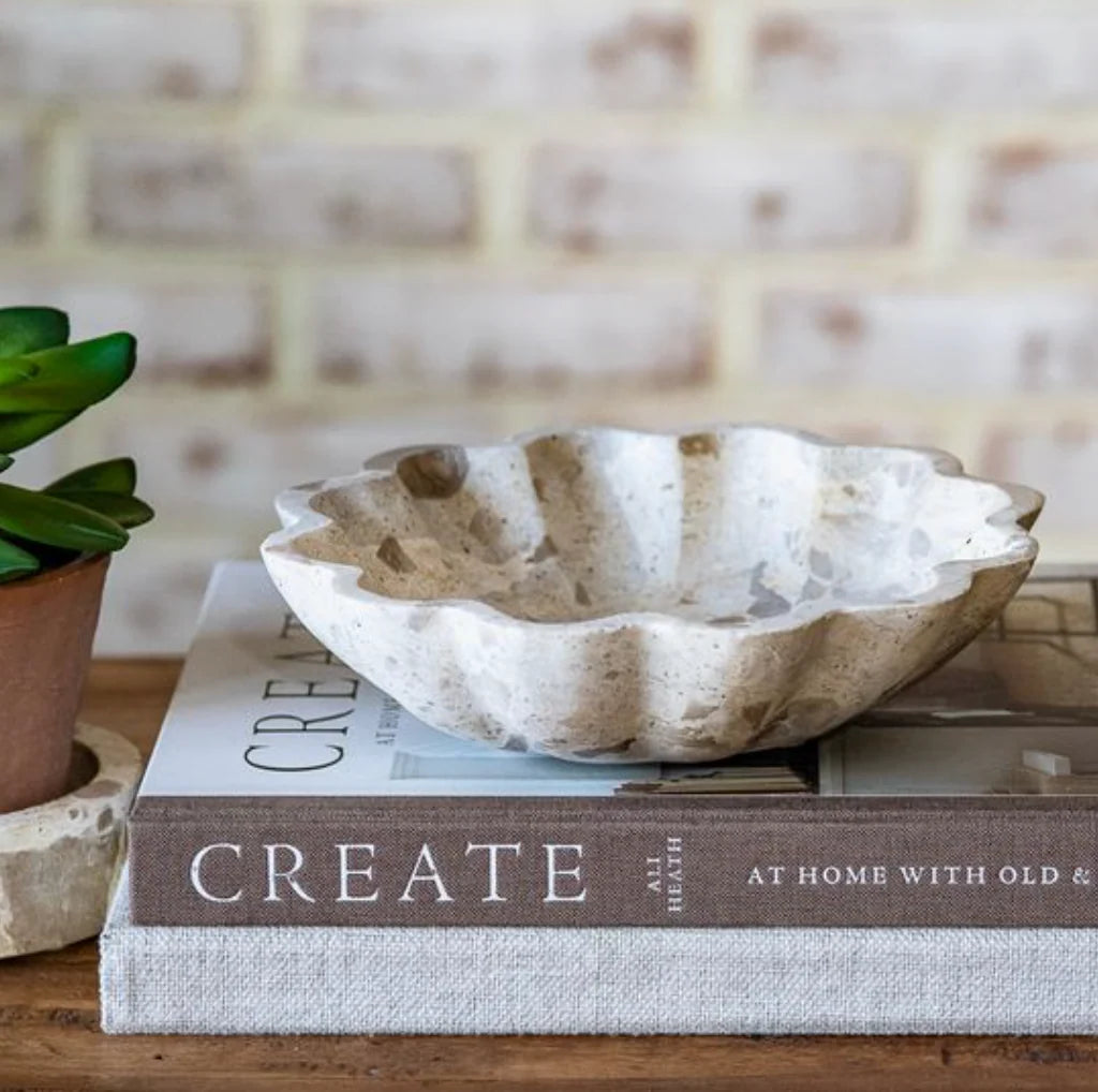 8" CAPRI BEIGE MARBLE RUFFLE BOWL