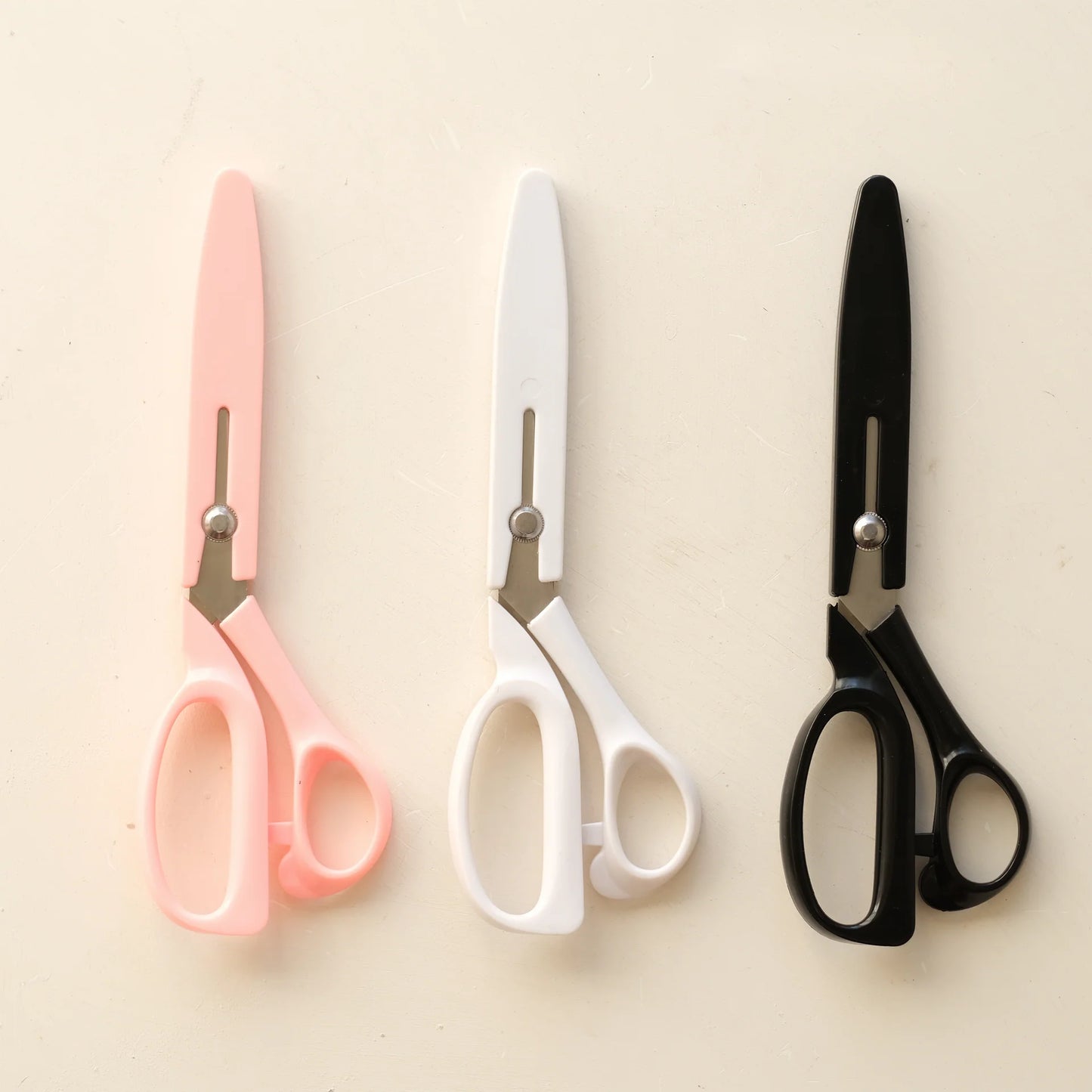 Ribbon Scissors
