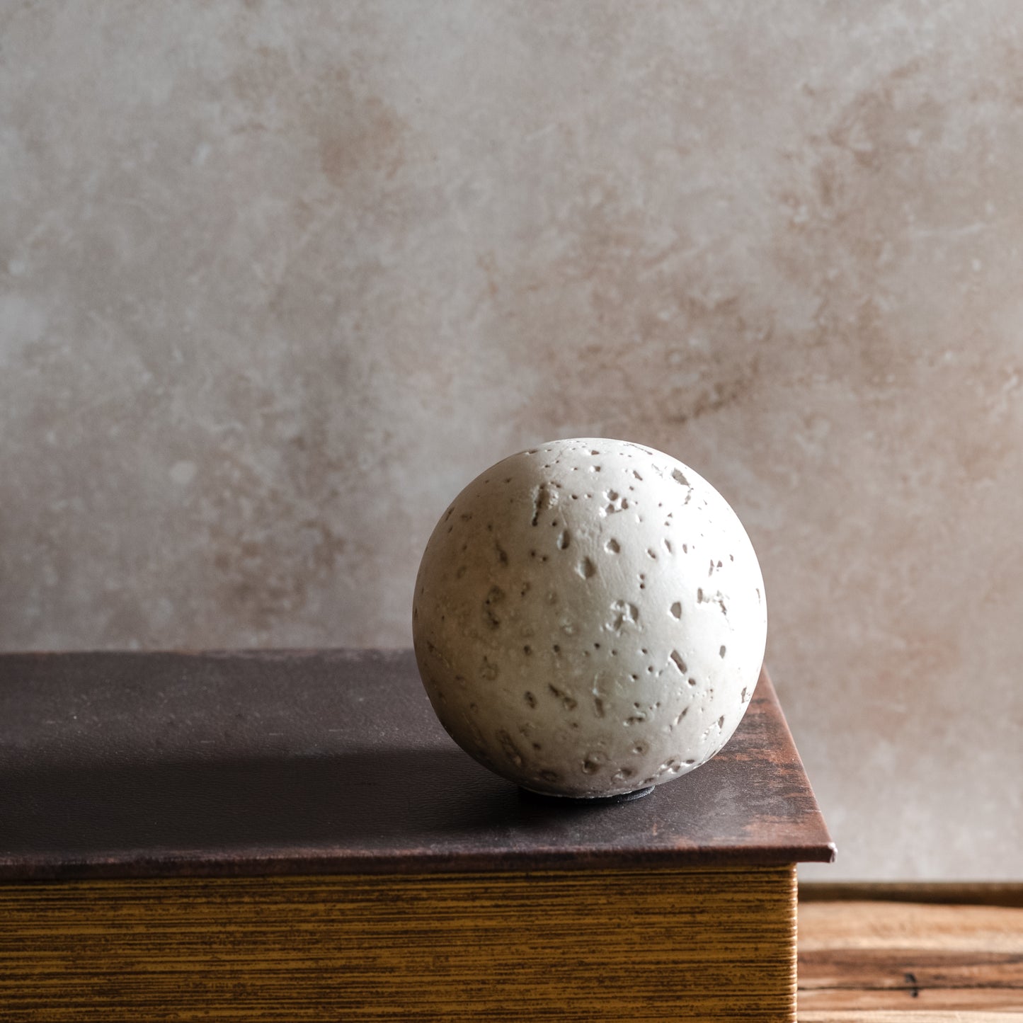 3" CREAM CEMENT DECO BALL