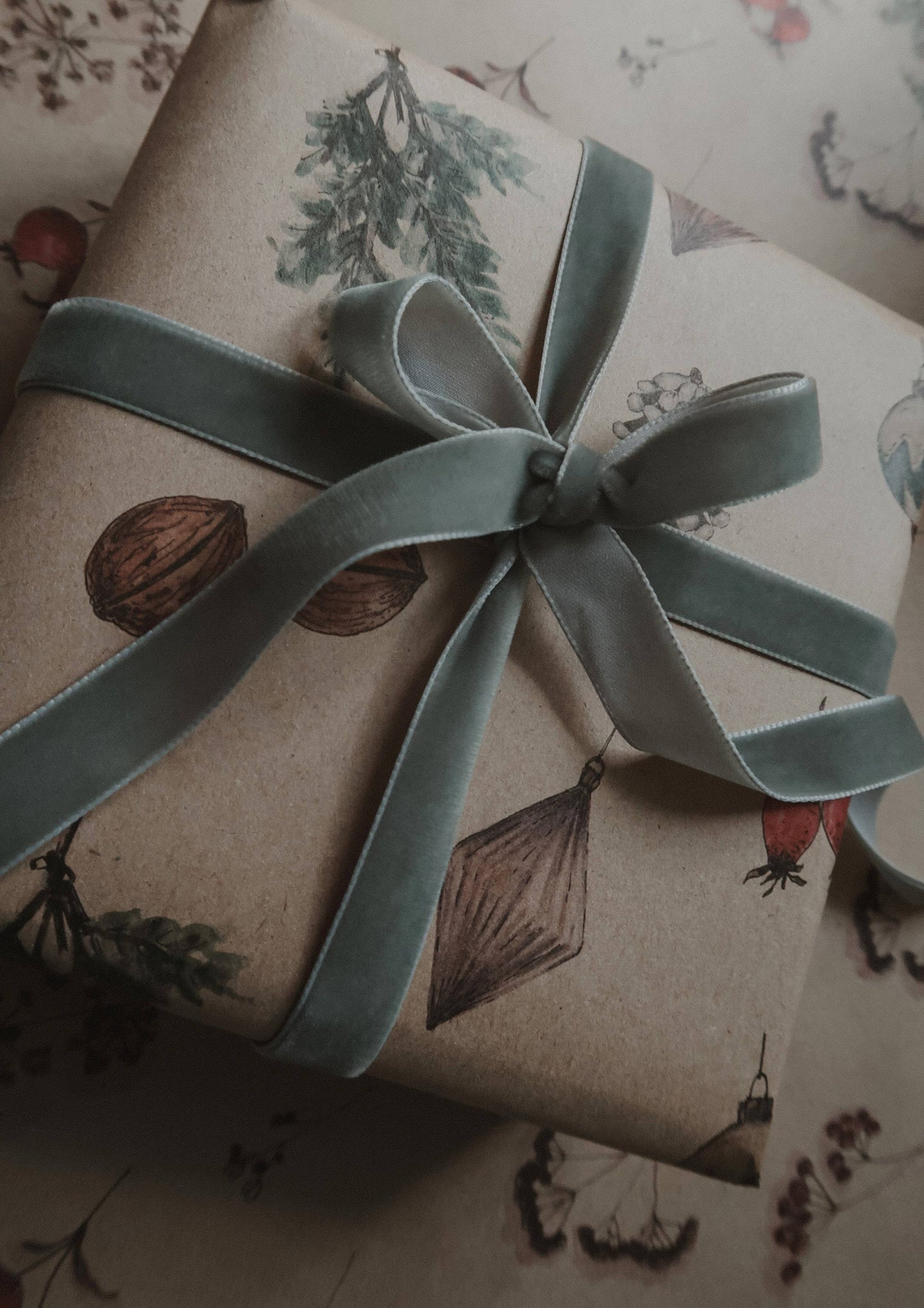 Set Of 3 Pieces Christmas decors kraft gift paper