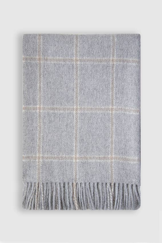 Stowe Throw - in 2 colors