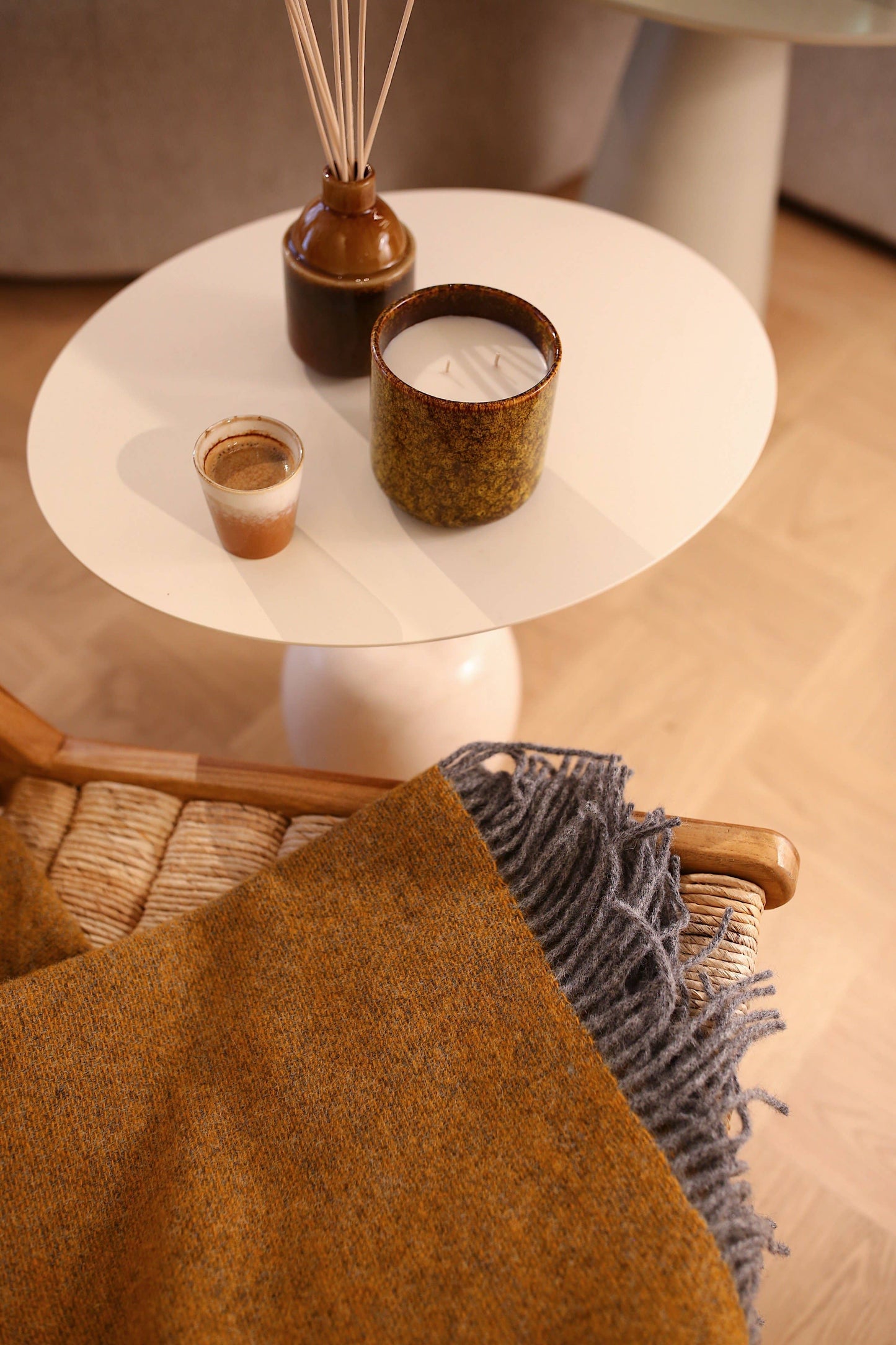 Trafalgar Wool Double Sided Throw - in 5 colors
