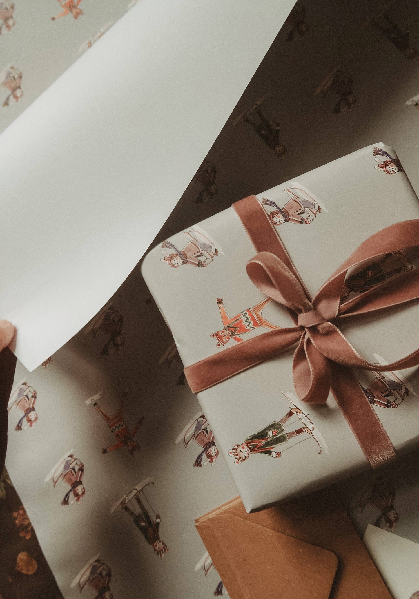Set Of 3 Pieces Winter Joys Wrapping Paper