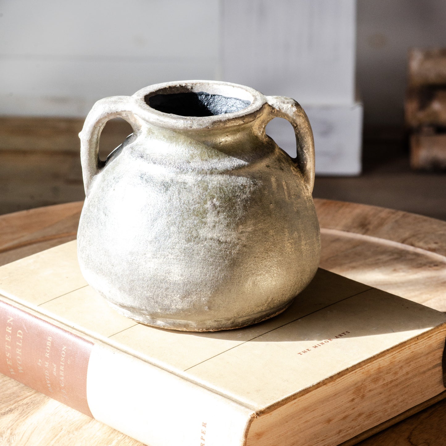 5.7" ANT. CHARCOAL WASH VASE