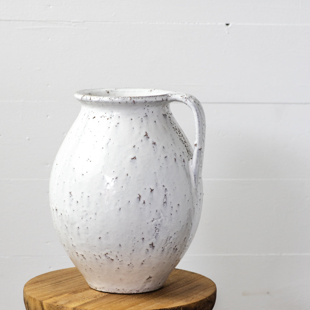 12" REACTIVE WHITE HANDLE VASE