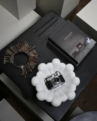 Bloom Tray, Medio | 2 Colours