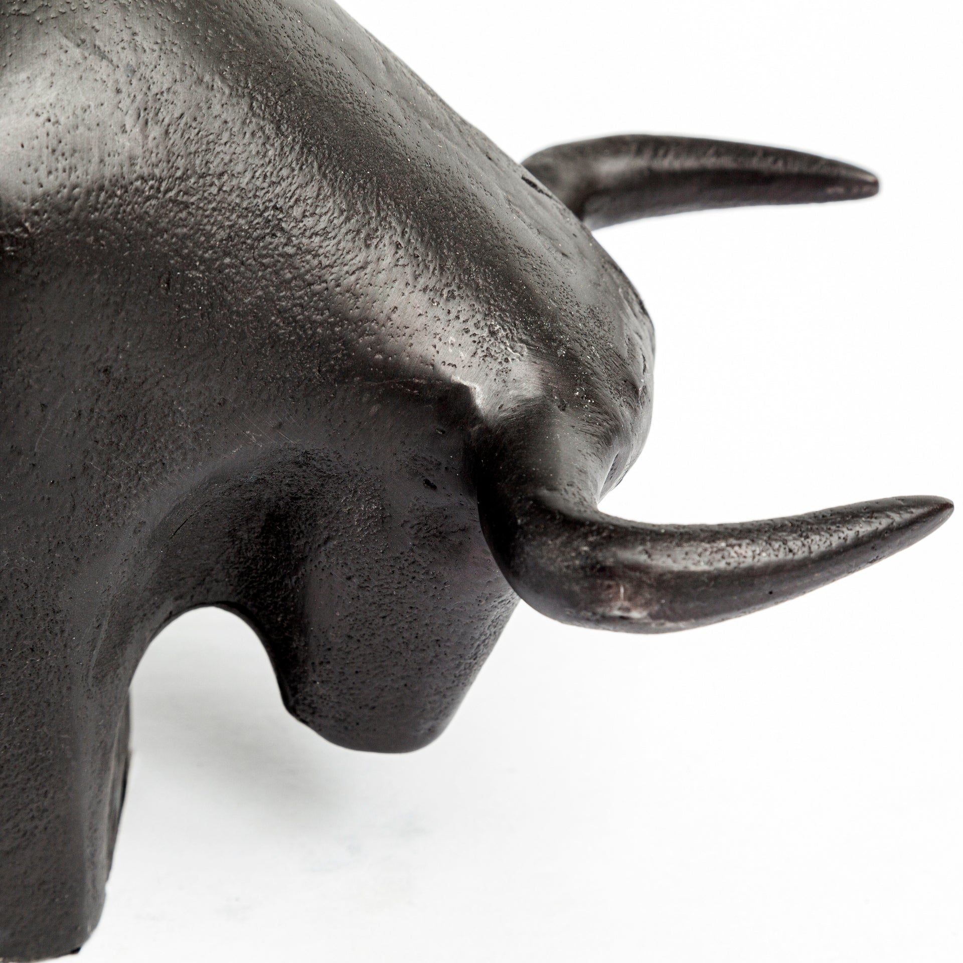 Tauro Bull Sculpture | Black - Magnolia Lane co. Home + Garden + Gift