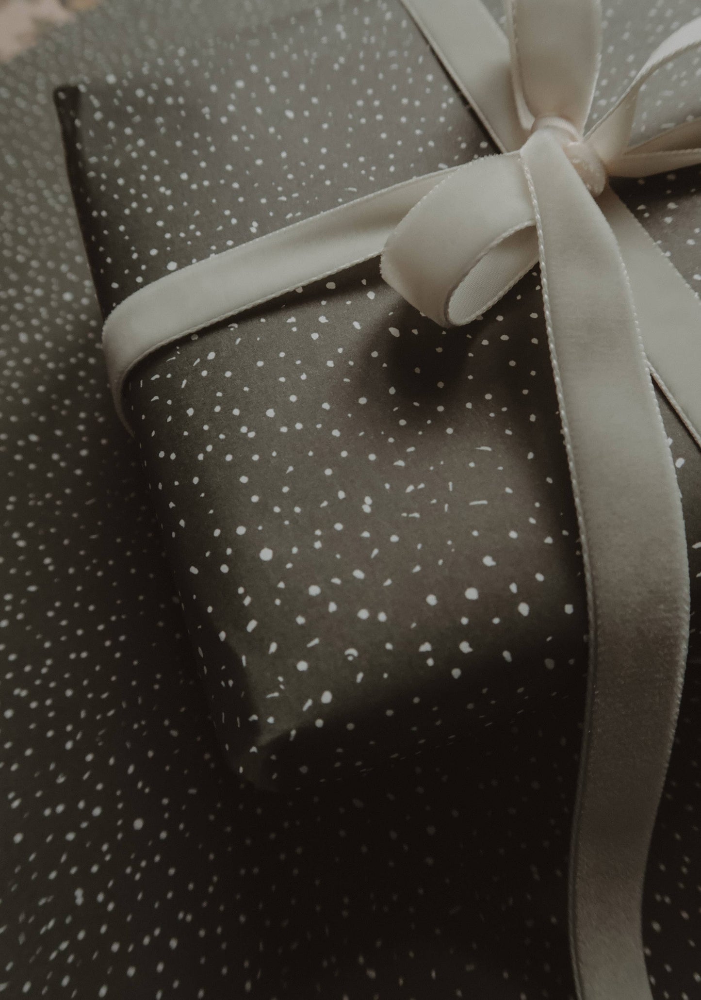 Set Of 3 Pieces Snowing Wrapping Paper