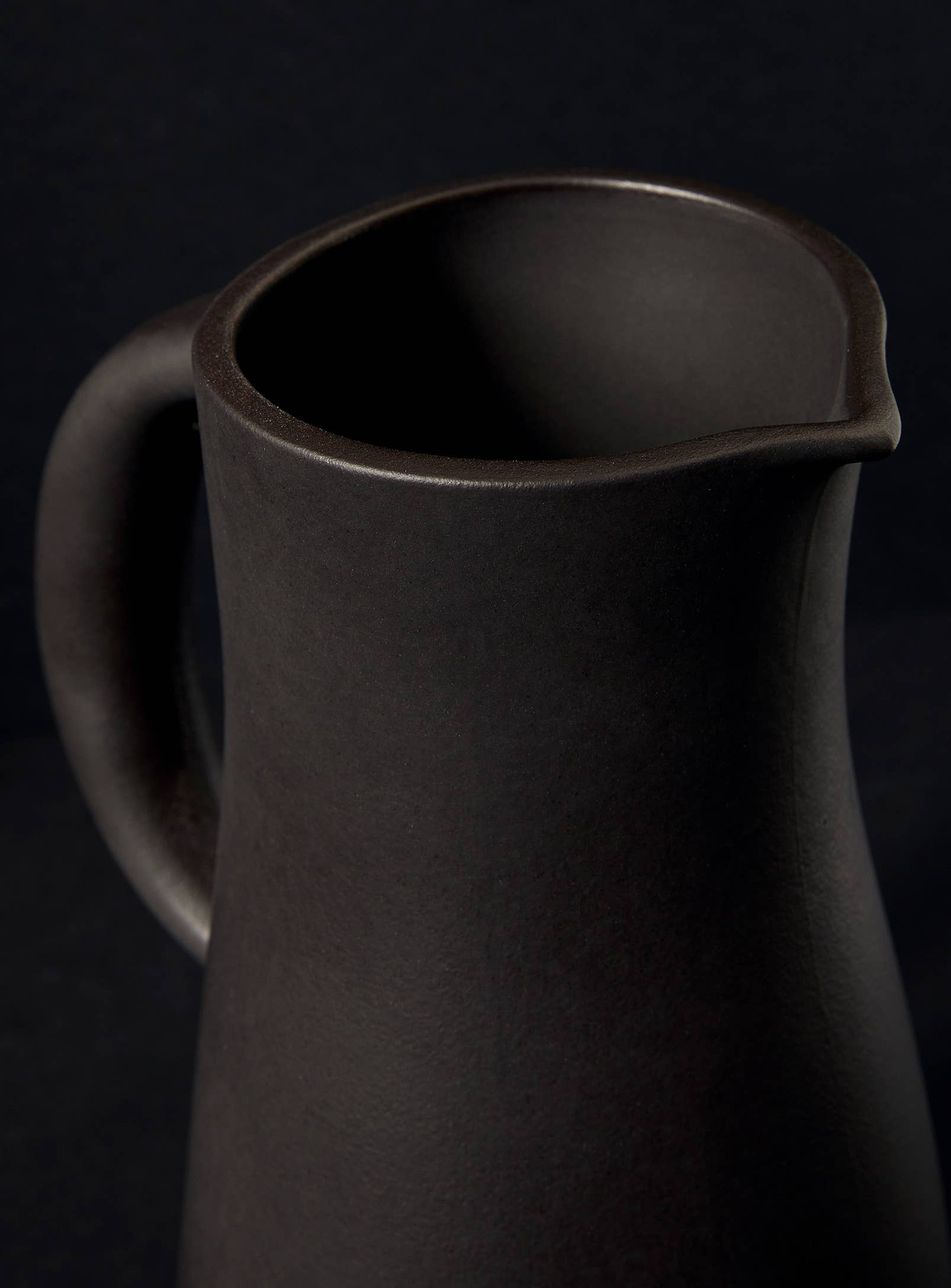 Handmade Stoneware Jug & Vase For Flowers  | Dadasi 50 oz - Magnolia Lane co. Home + Garden + Gift