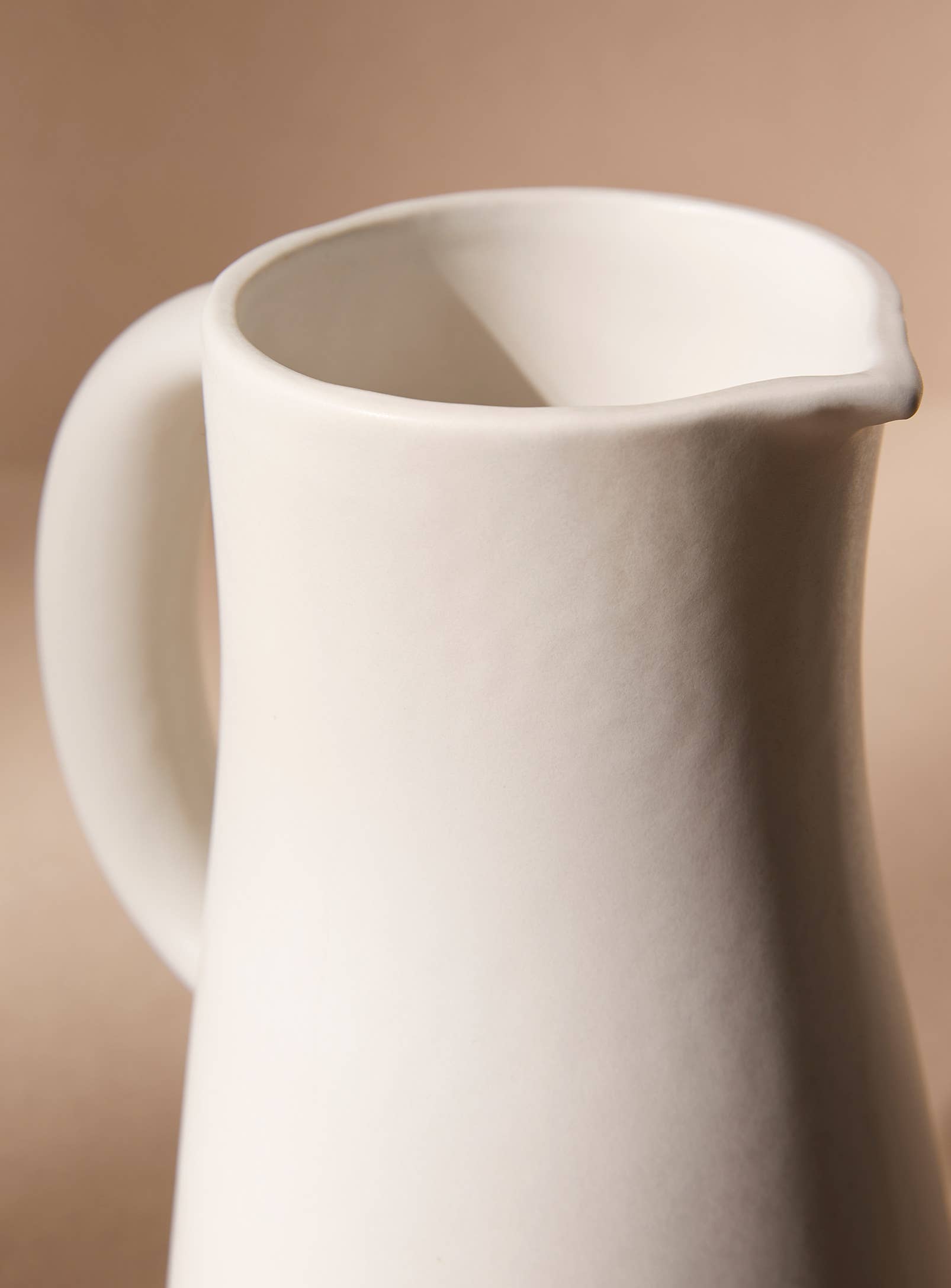Handmade Stoneware Jug & Vase For Flowers  | Dadasi 50 oz - Magnolia Lane co. Home + Garden + Gift