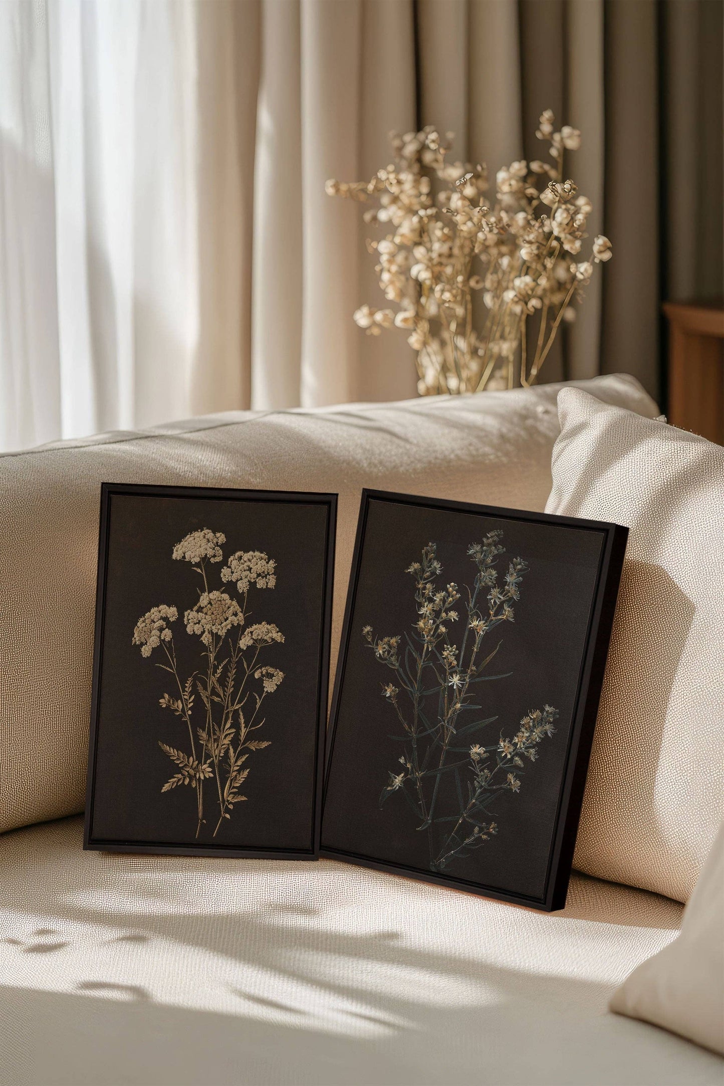 DUO FLEURS PRÉCIEUSES, canvas wall art print - Magnolia Lane co. Home + Garden + Gift