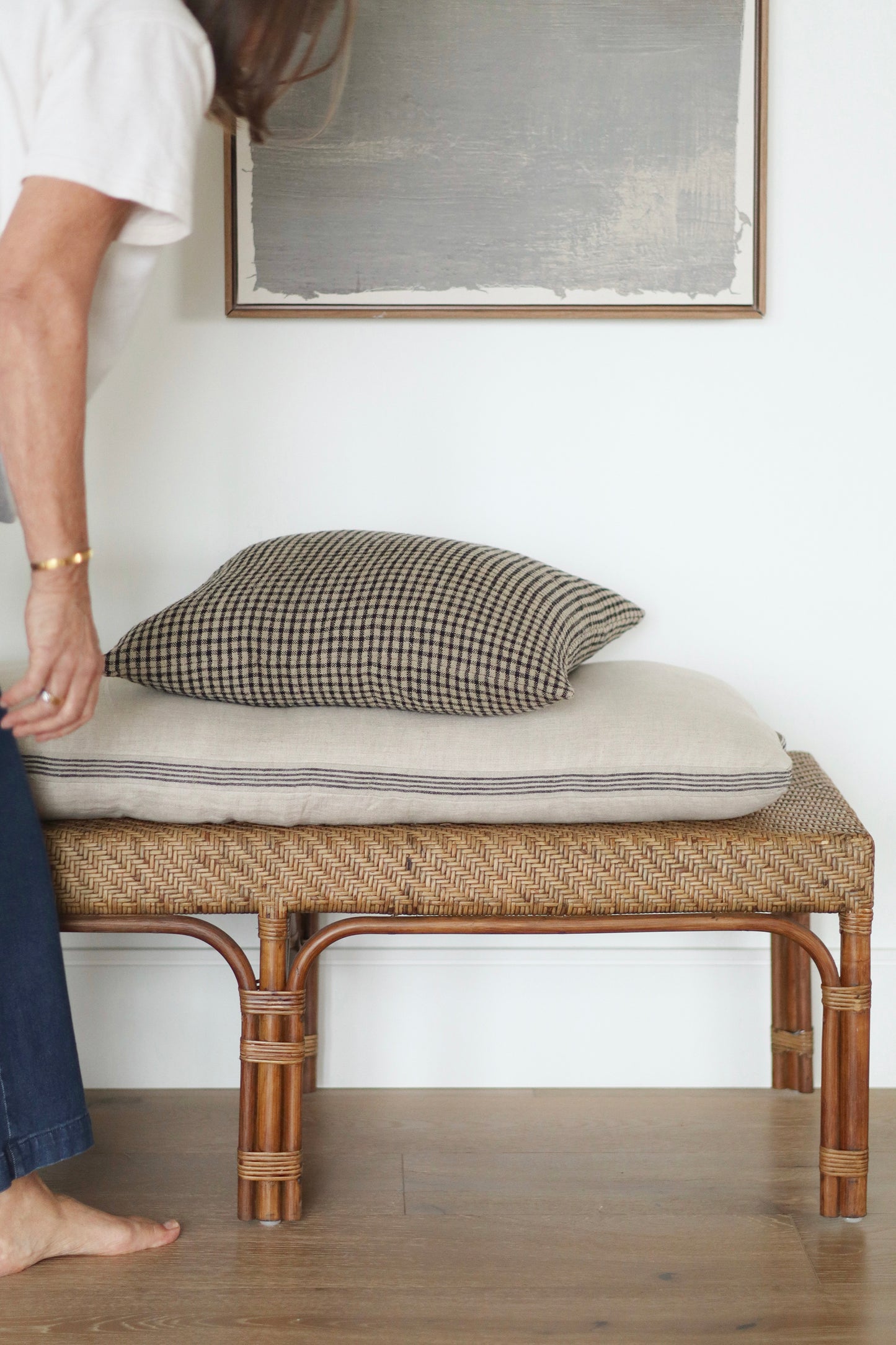 Heritage Linen Pillow, 20 x 20