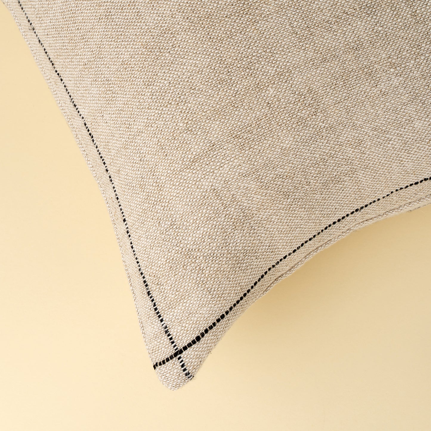 Linen Frame Pillow, 20 x 20