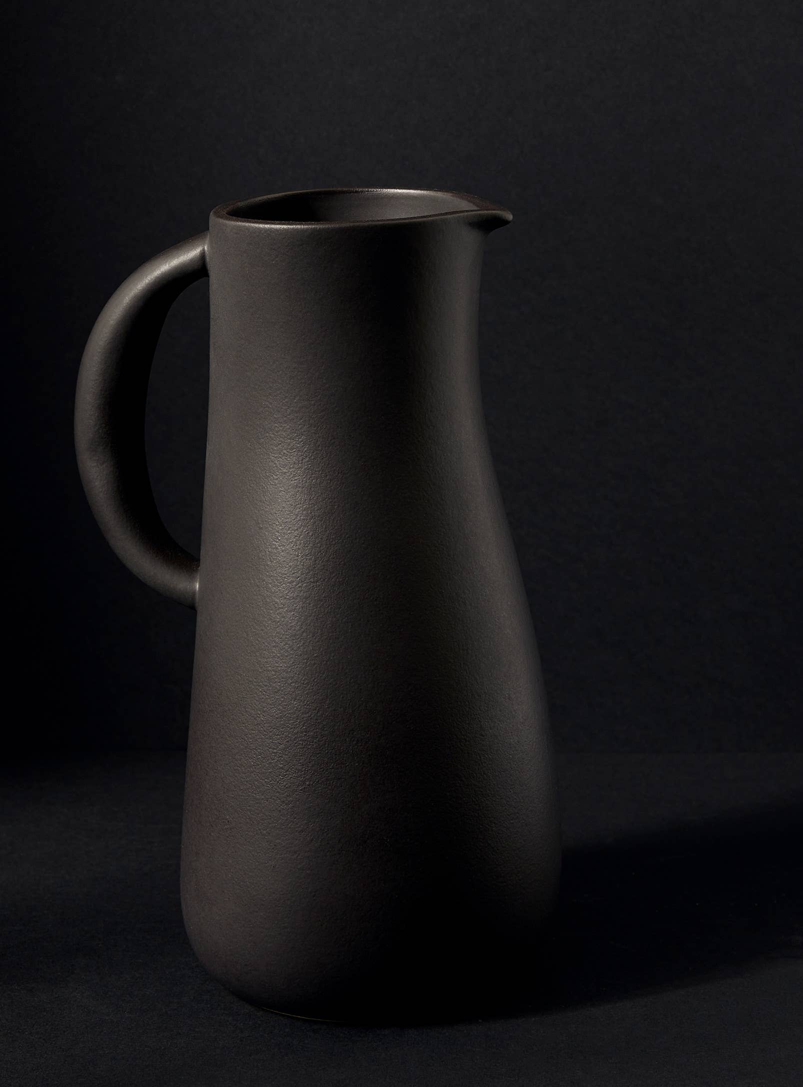 Handmade Stoneware Jug & Vase For Flowers  | Dadasi 50 oz - Magnolia Lane co. Home + Garden + Gift