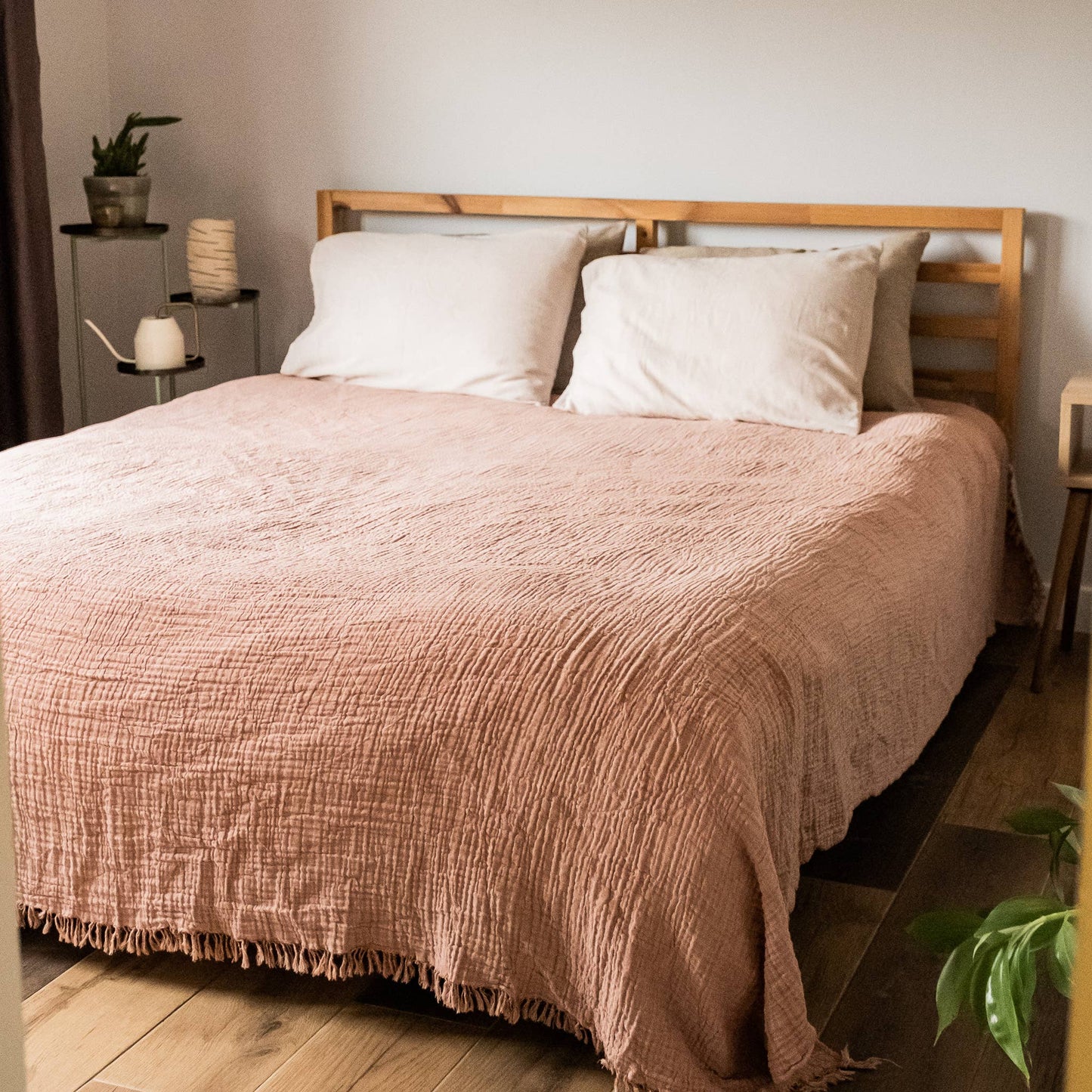 Malvasia Reversible Muslin Gauze Bedspread Blanket Cover W01 - Magnolia Lane co. Home + Garden + Gift