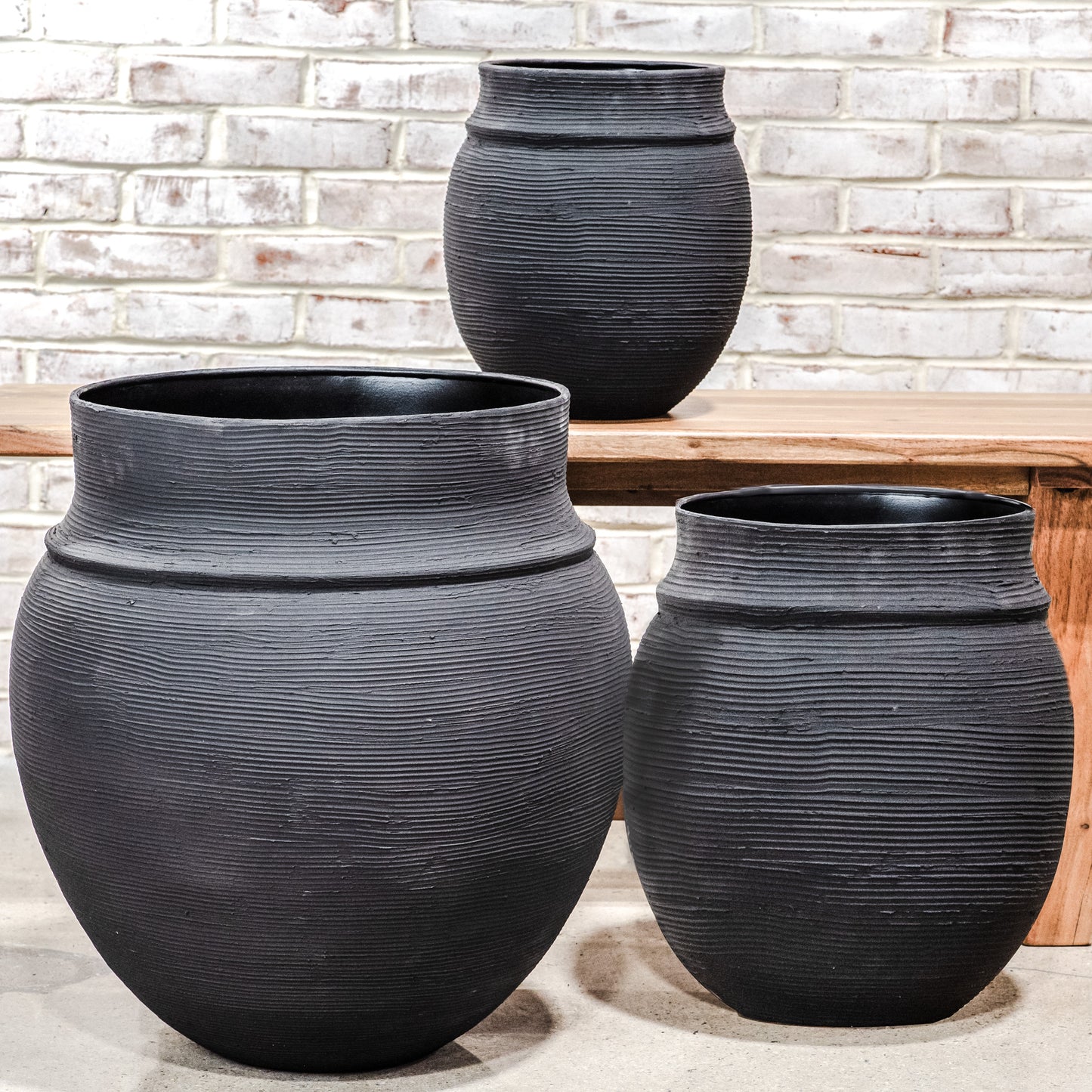 BLK TEXTURED IRON PLANTERS | 3 Sizes