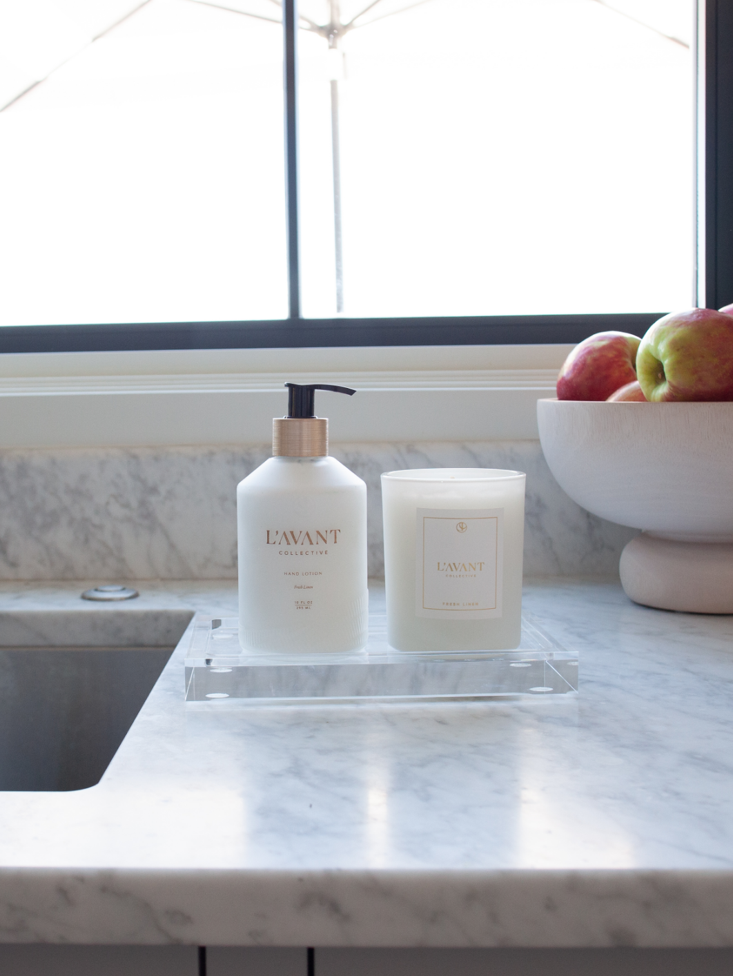 Lucite Tray - Medium - Magnolia Lane co. Home + Garden + Gift