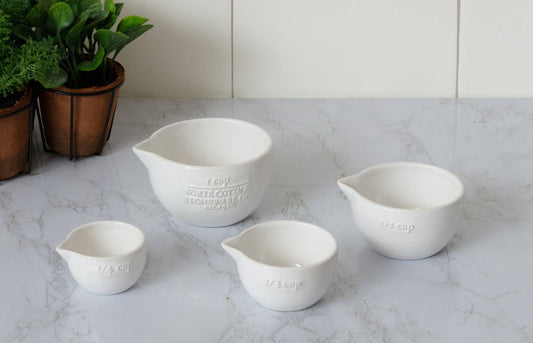 White Cottage Ceramic Measuring Cups (Set Of 04)
