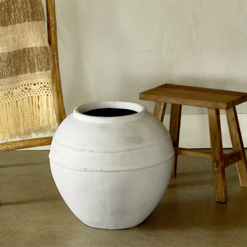 Dalya white terracotta pot - Magnolia Lane co. Home + Garden + Gift