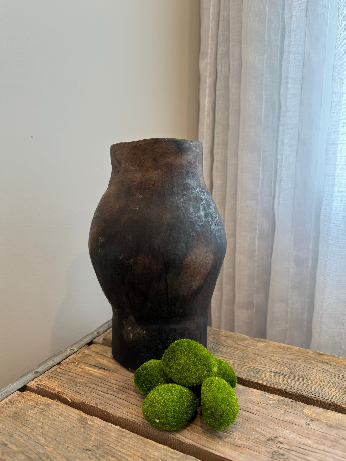 Brown+Black Wash Vintage Clay Vase
