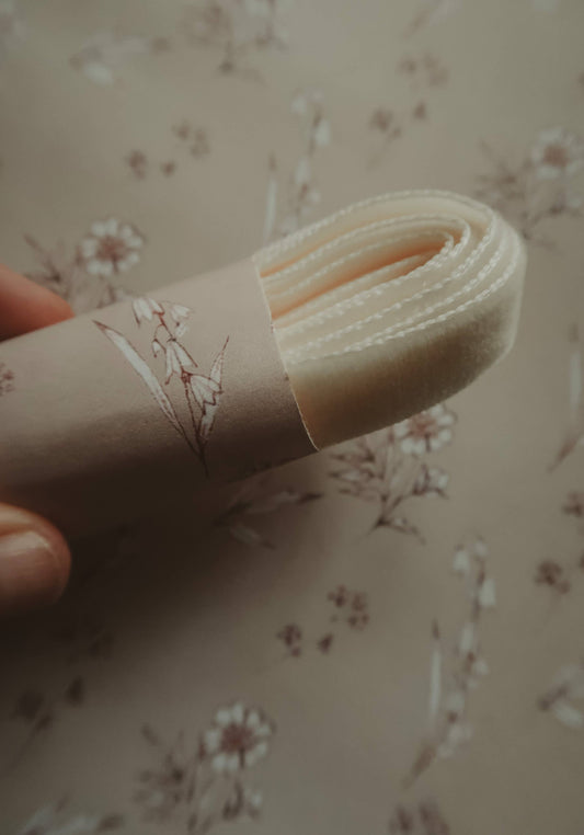 Velvet ribbon PURE WHITE length 2,5m/width 16mm