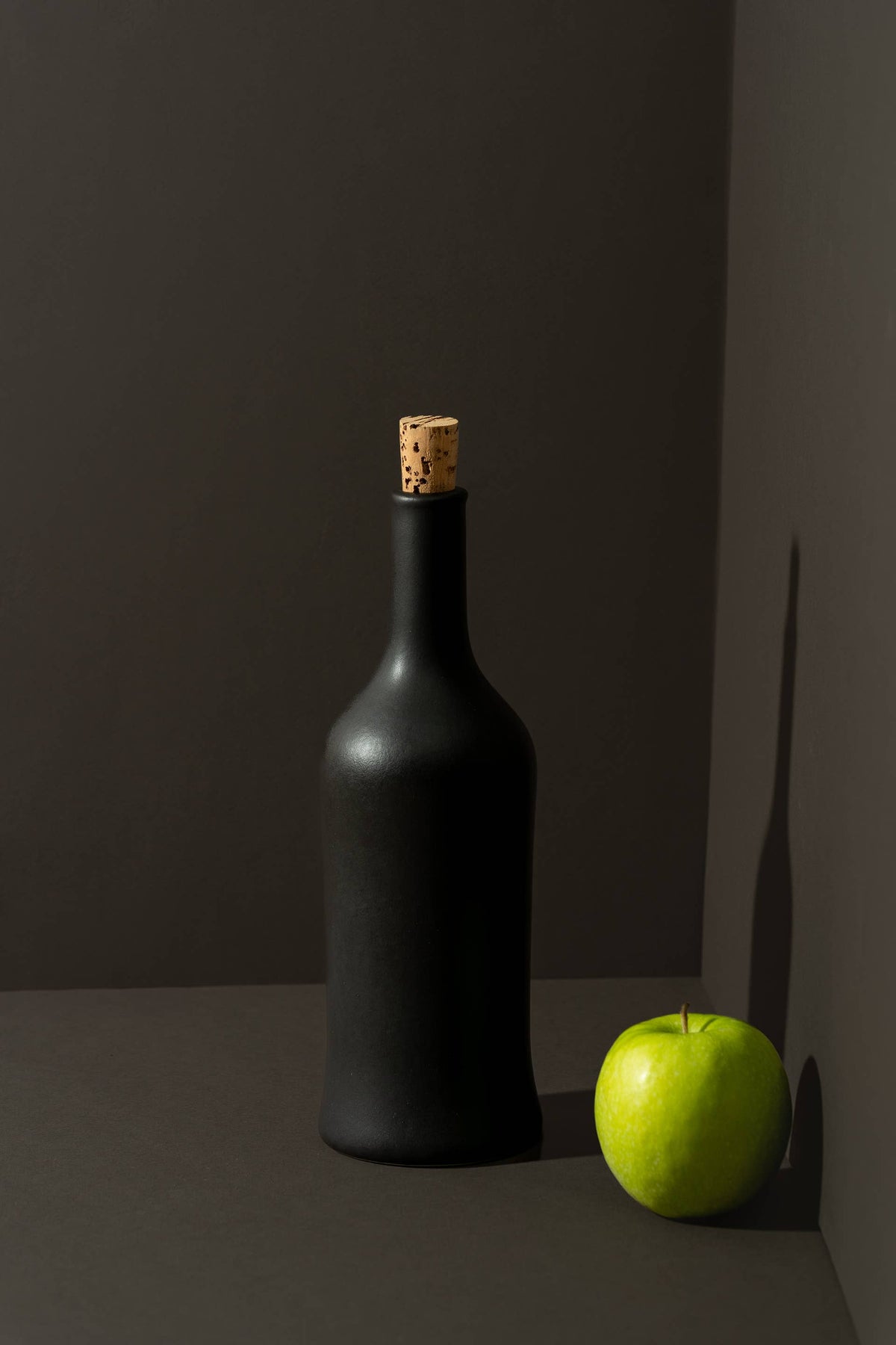 Handmade Stoneware Olive Oil Dispenser | Brutto 21 oz