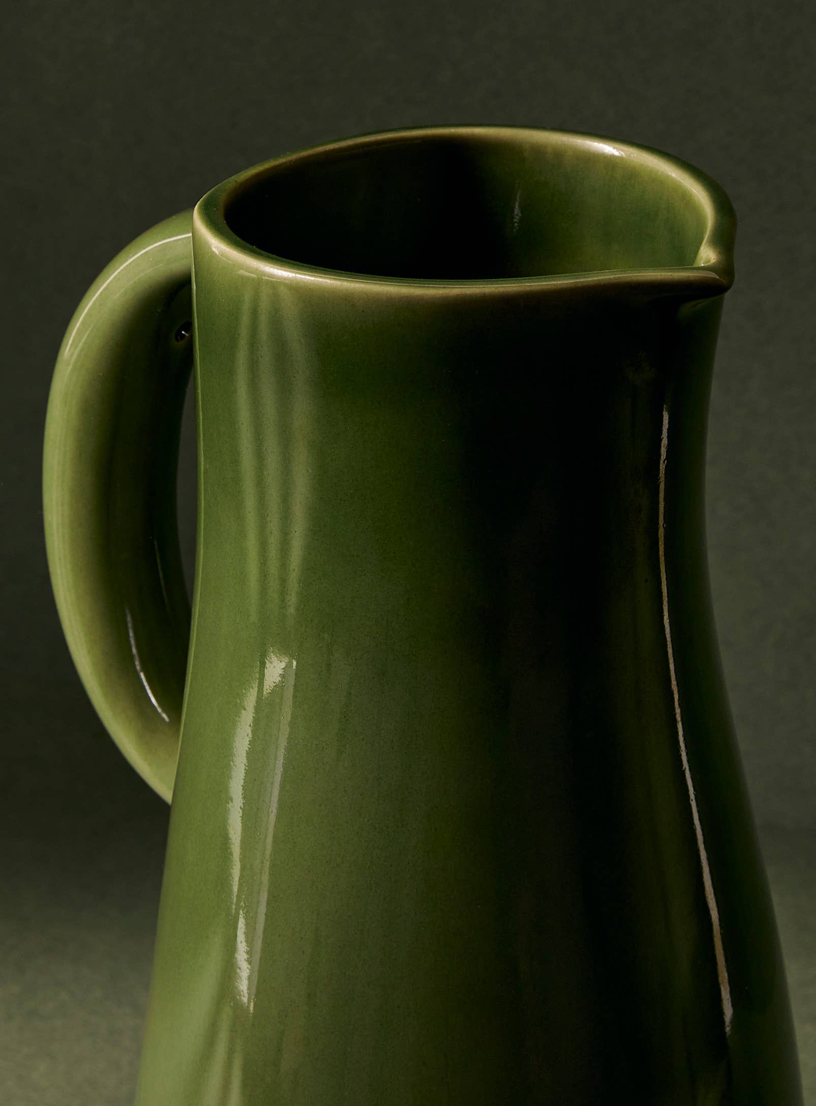 Handmade Stoneware Jug & Vase For Flowers  | Dadasi 50 oz - Magnolia Lane co. Home + Garden + Gift